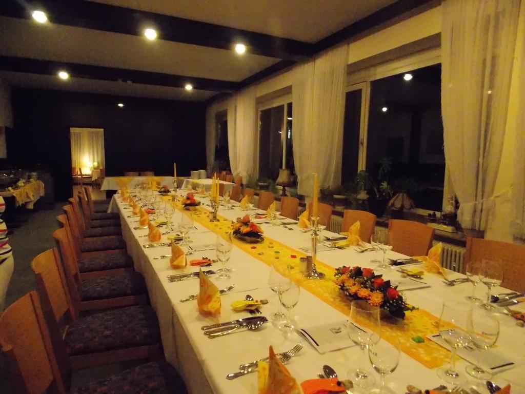 Hotel Krone Traisen エクステリア 写真