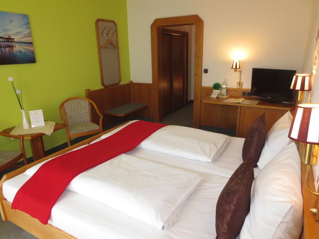 Hotel Krone Traisen エクステリア 写真